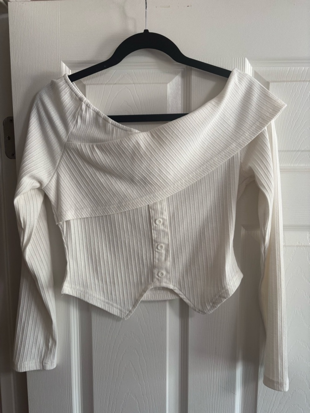 Princess Polly size 10 off shoulder white button down tuxedo long sleeve sweater